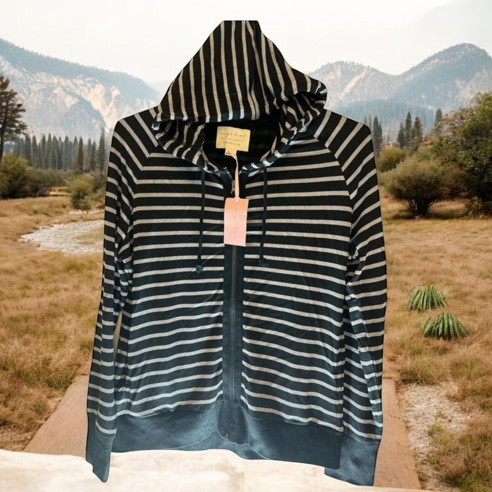 Evy's Tree Striped Hoodie Sz L The Hallie